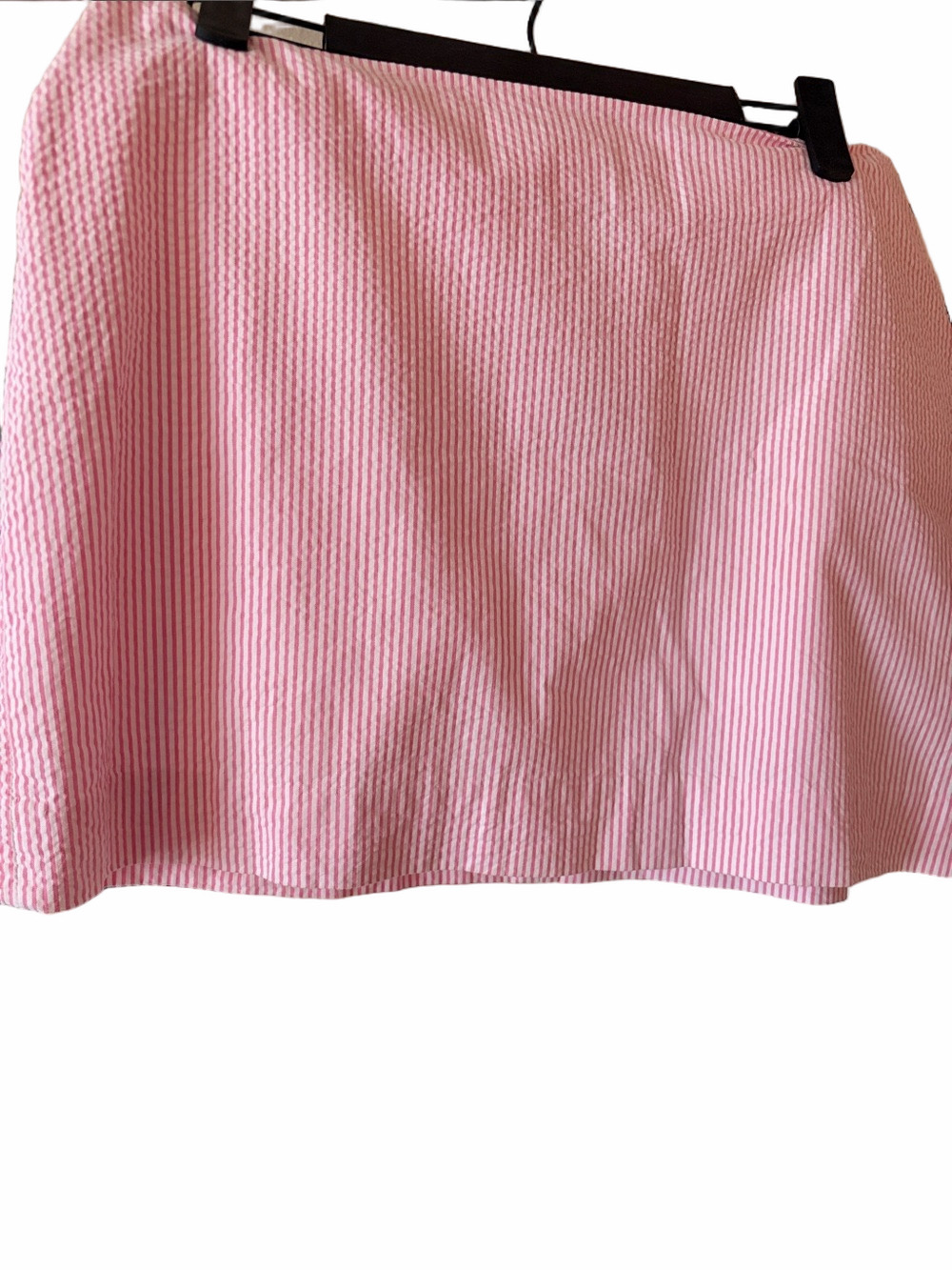 Lilly Pulitzer Tate Hotty Pink -pinstripe seersucker mini skirt size 6.